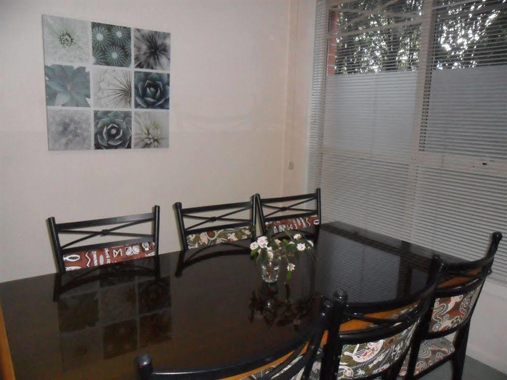 Box Hill Studio Apartment 2 Bagian luar foto