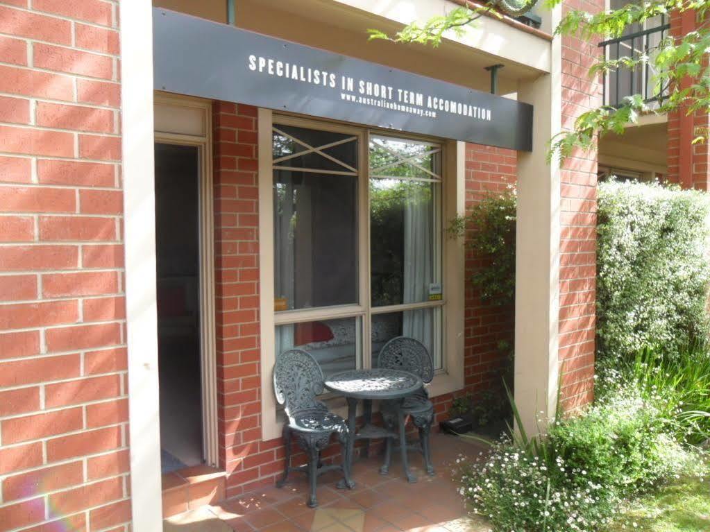Box Hill Studio Apartment 2 Bagian luar foto