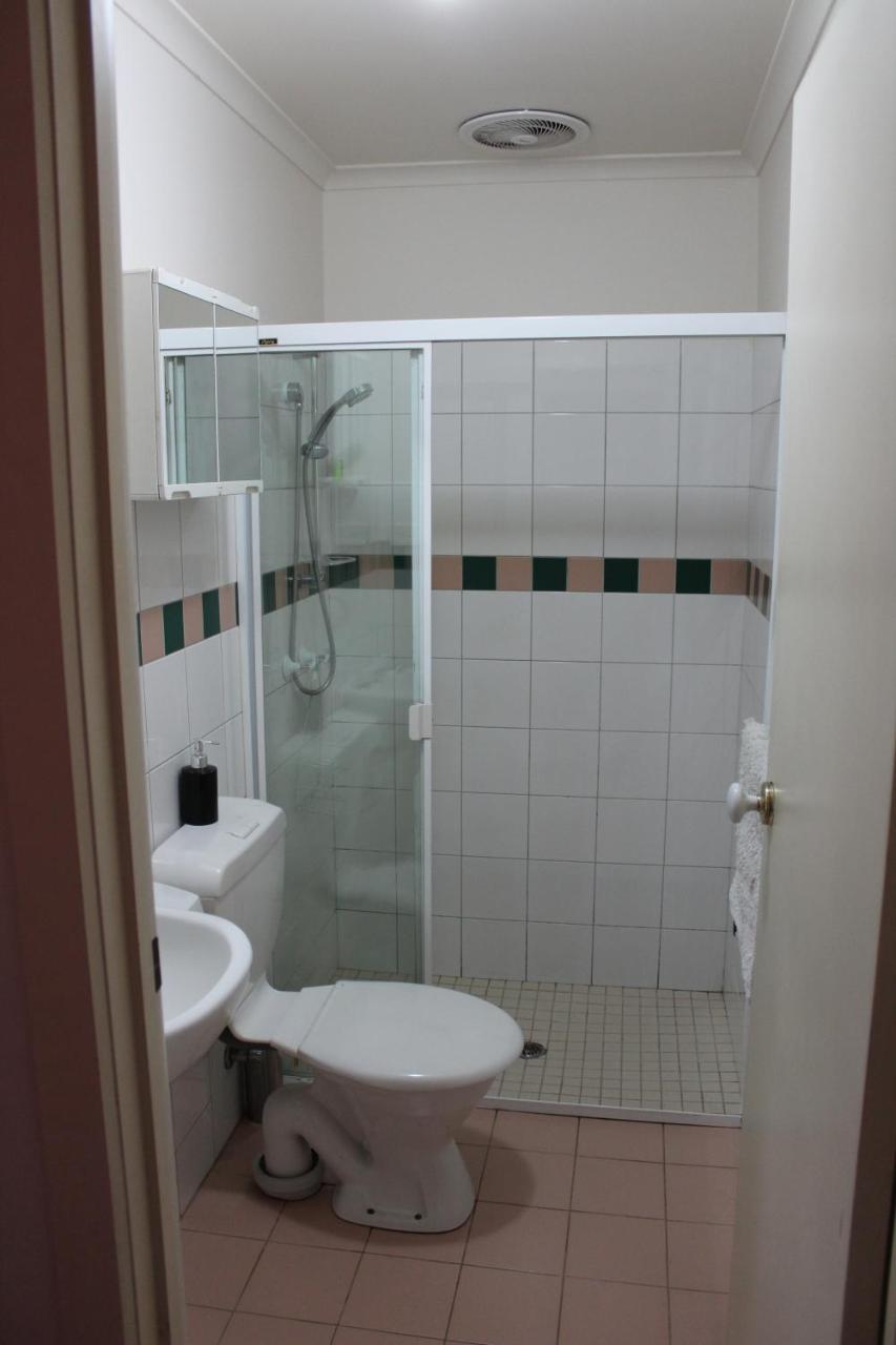 Box Hill Studio Apartment 2 Bagian luar foto